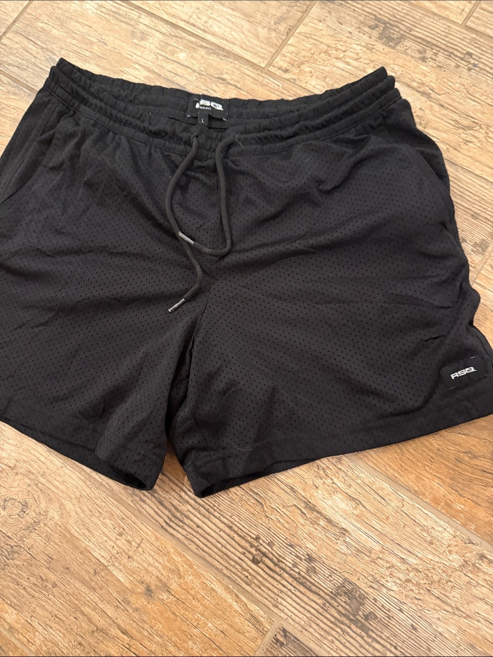 RSQ Men’s Black Athletic Mesh Drawstring Shorts